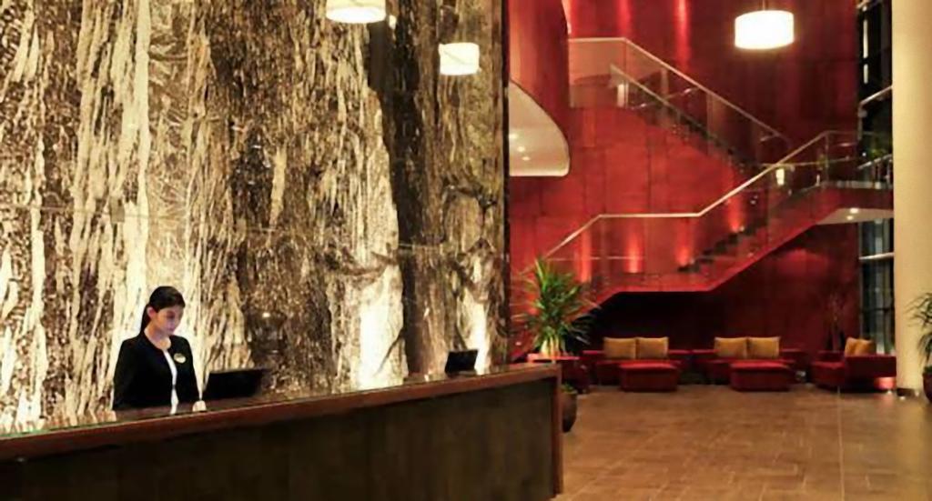 Hotel Dreams Del Estrecho Punta Arenas Bagian luar foto